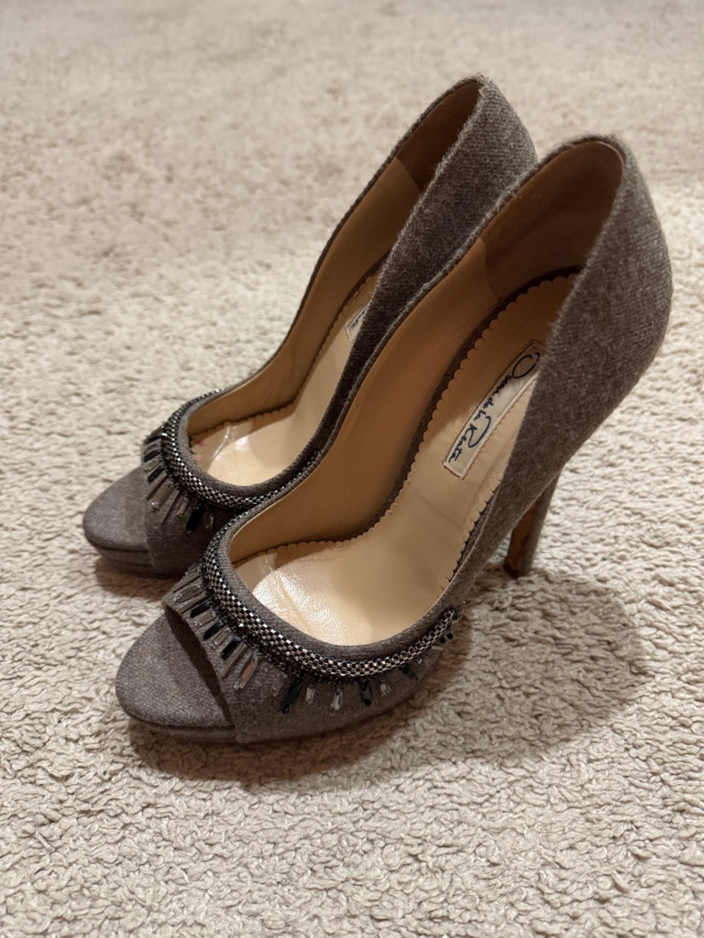 Oscar de la Renta Gray Embellished Peep-Toe Pumps